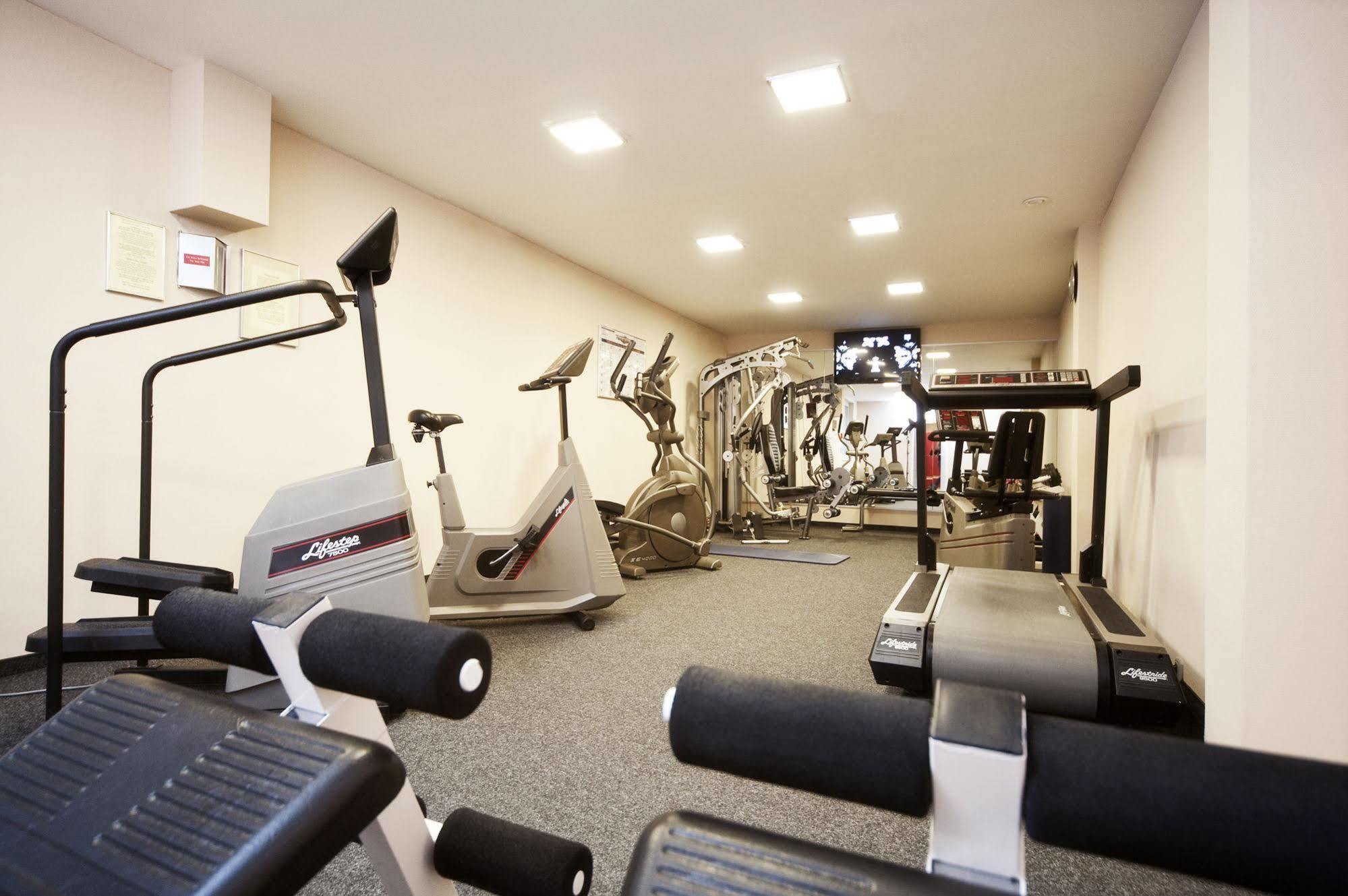 Advantage Appartements Hotel Hotel 3*